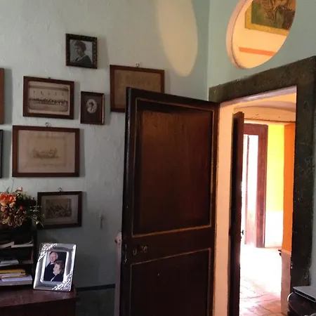 Il Broglino Villa Todi