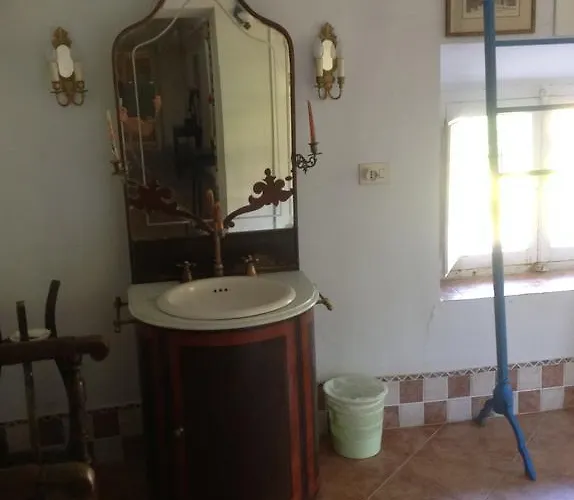 Il Broglino فيلة *